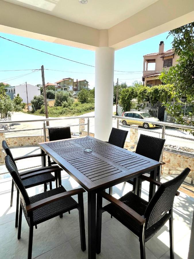 Villa Lifestyle & Trends ลิเมนาเรีย ภายนอก รูปภาพ